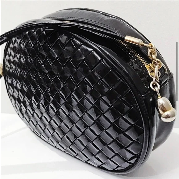 Bottega Veneta Vintage Intreciatto Bag - excellent condition! - Picture 7 of 11